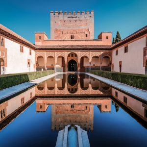Alhambra private tour. Skip the lines. Slow travel